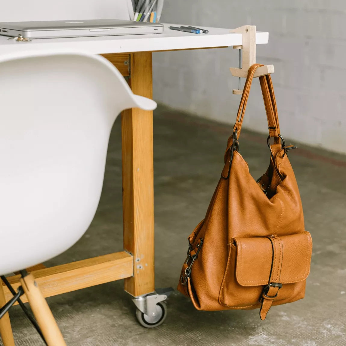 Debosc Wooden holder for bags