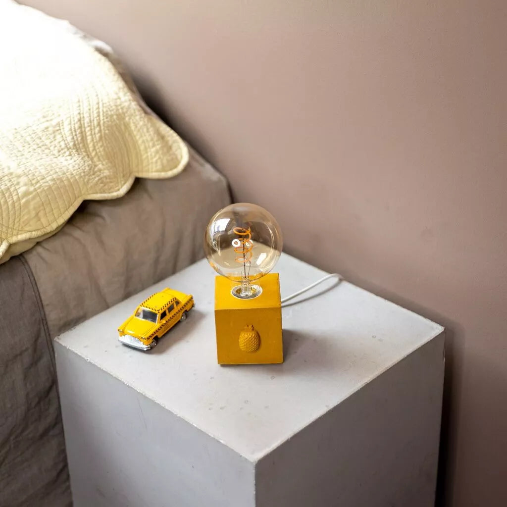 Junny Concrete Yellow Small Lamp with sculpted Pineapple