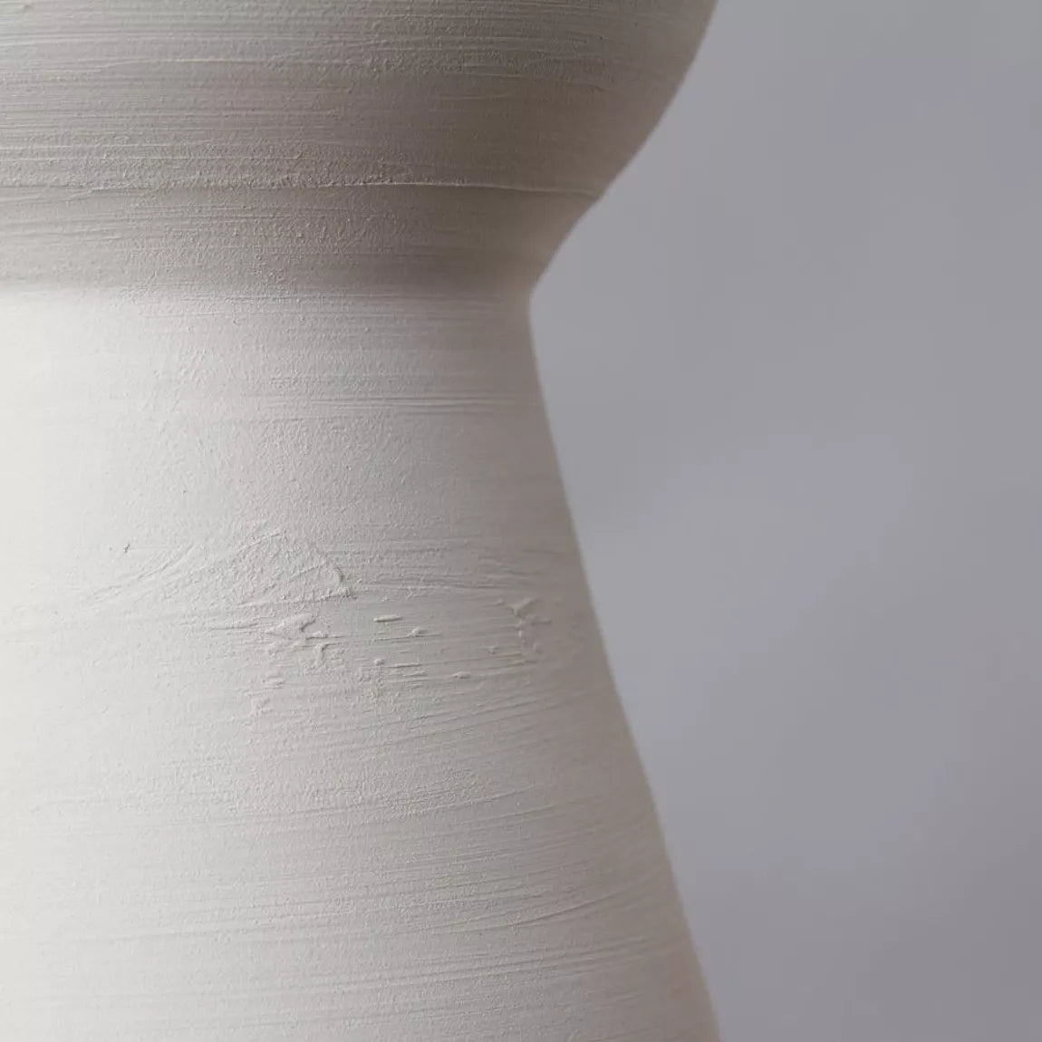 La Nava Handmade Ceramic Vase Details Natural
