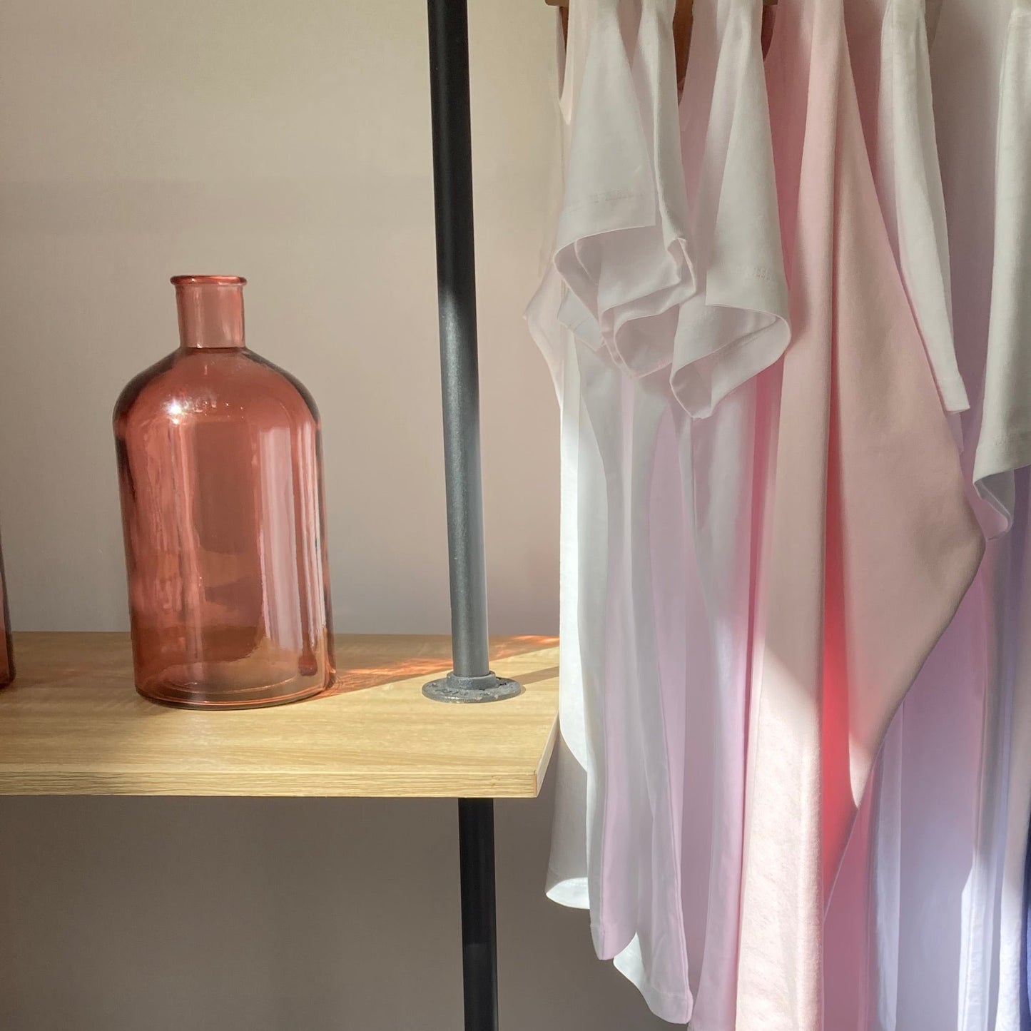 Vase en verre de style rétro