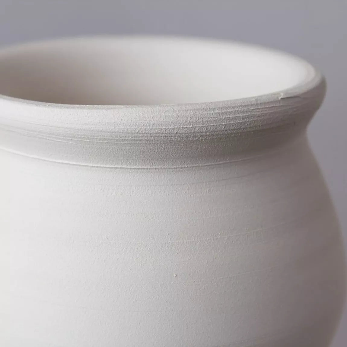 Decorative Ceramic Vase - Straight Line 1