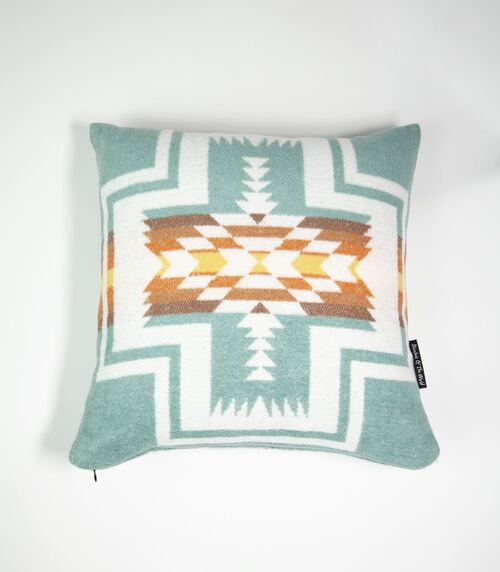 Cushion 100% recycled cotton & acrylic