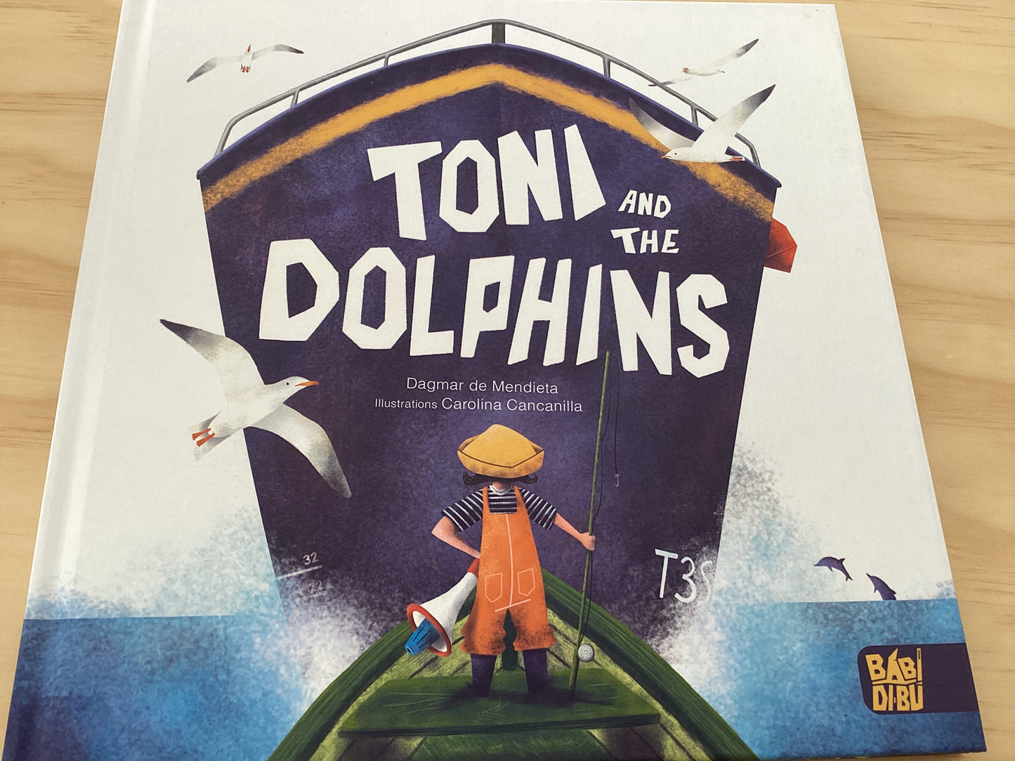 Toni et les dauphins